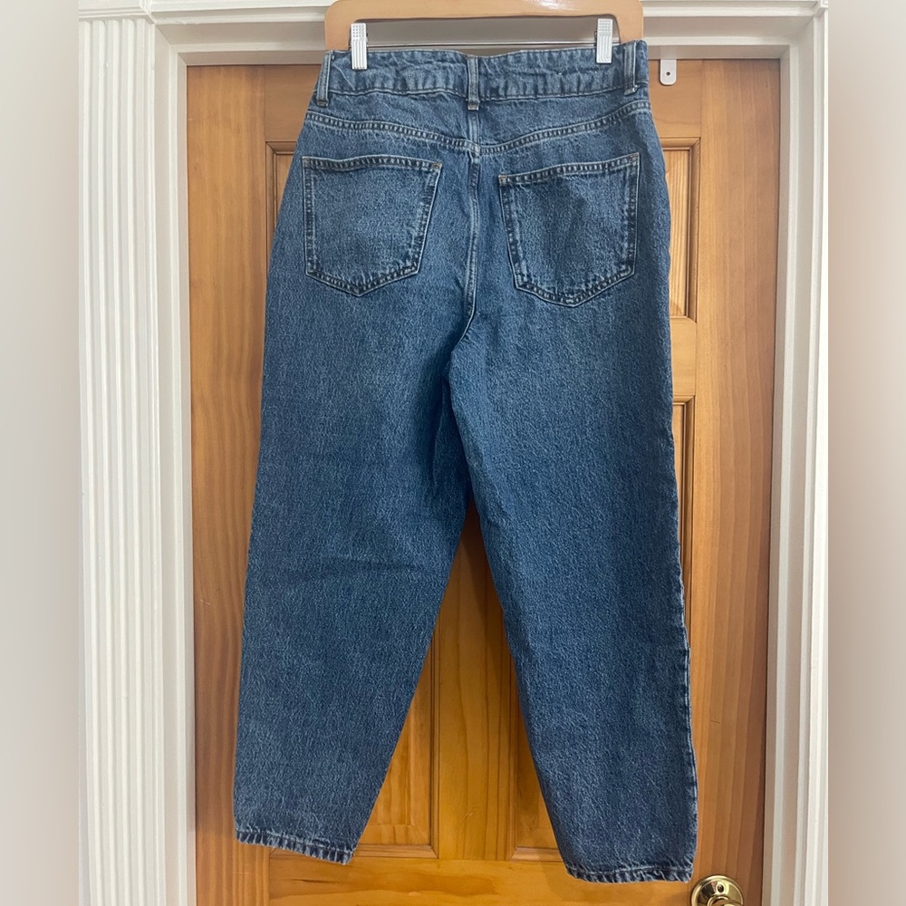 Brand new worn once. Highrise tapered jeans from Boden.